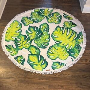 PALM PRINT ROUND TOWEL by Pure Vida